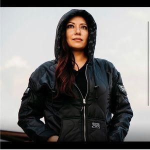 Grunt style large black hooded puffer jacket